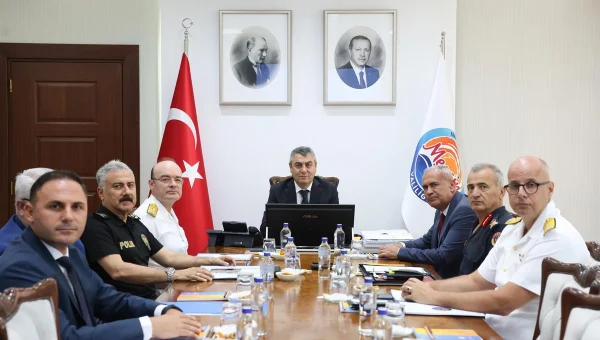 Mersin’de Güvenlik Zirvesi: Bir Haftada 836 Aranan Şahıs Yakalandı!