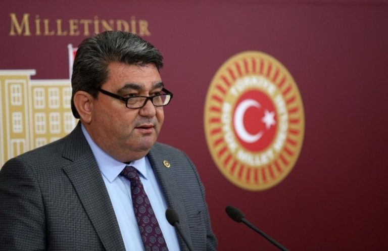 Gökçel’in Yeni Parti’nin Mersin Kurucu İl Başkanı Olarak Atanması Tartışma Yarattı! Sosyal Medyada Eski Defterler Açıldı